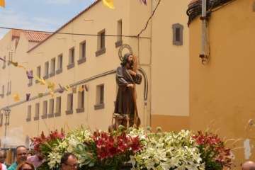Misa, procesión y desfile de ganado en La Pardilla (Foto Francisco Javier Santana)
